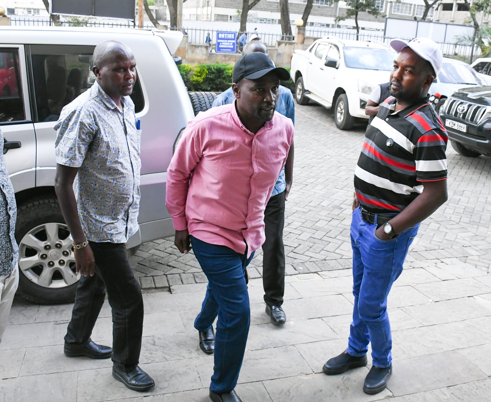 KANAM OFFISAEKAB EACC GAVANA NEBO BOMET HILLARY BARCHOK KOTINYGEI AK BETETAB RAPISHEK 1.4 BILLION.